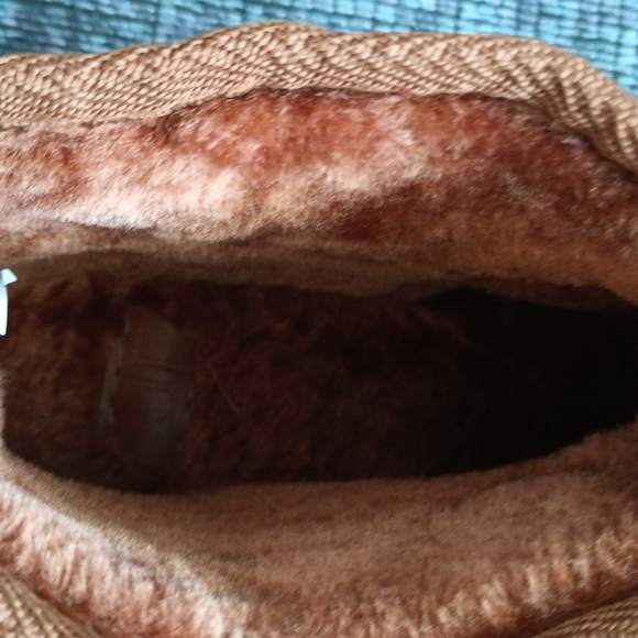 Fuzzy Booties - Picture 5 of 7